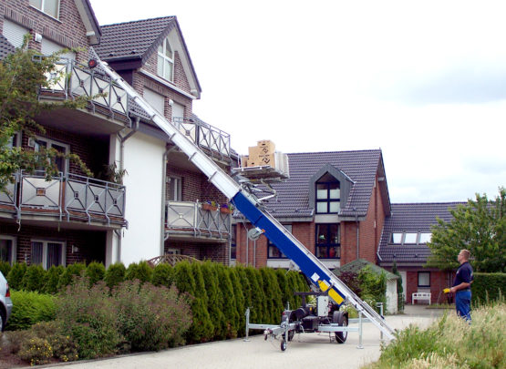 Monte-meubles Böcker Junior